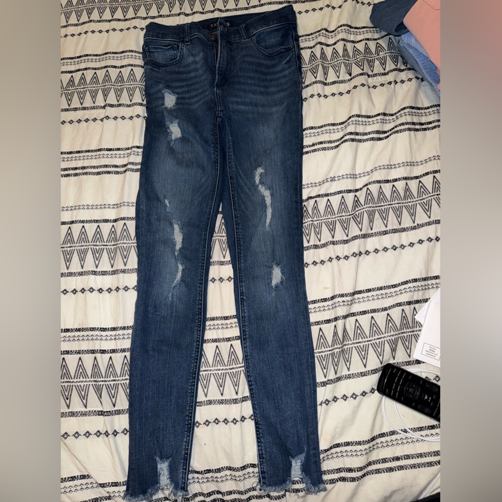 Express Women's Blue Distressed Jeans
